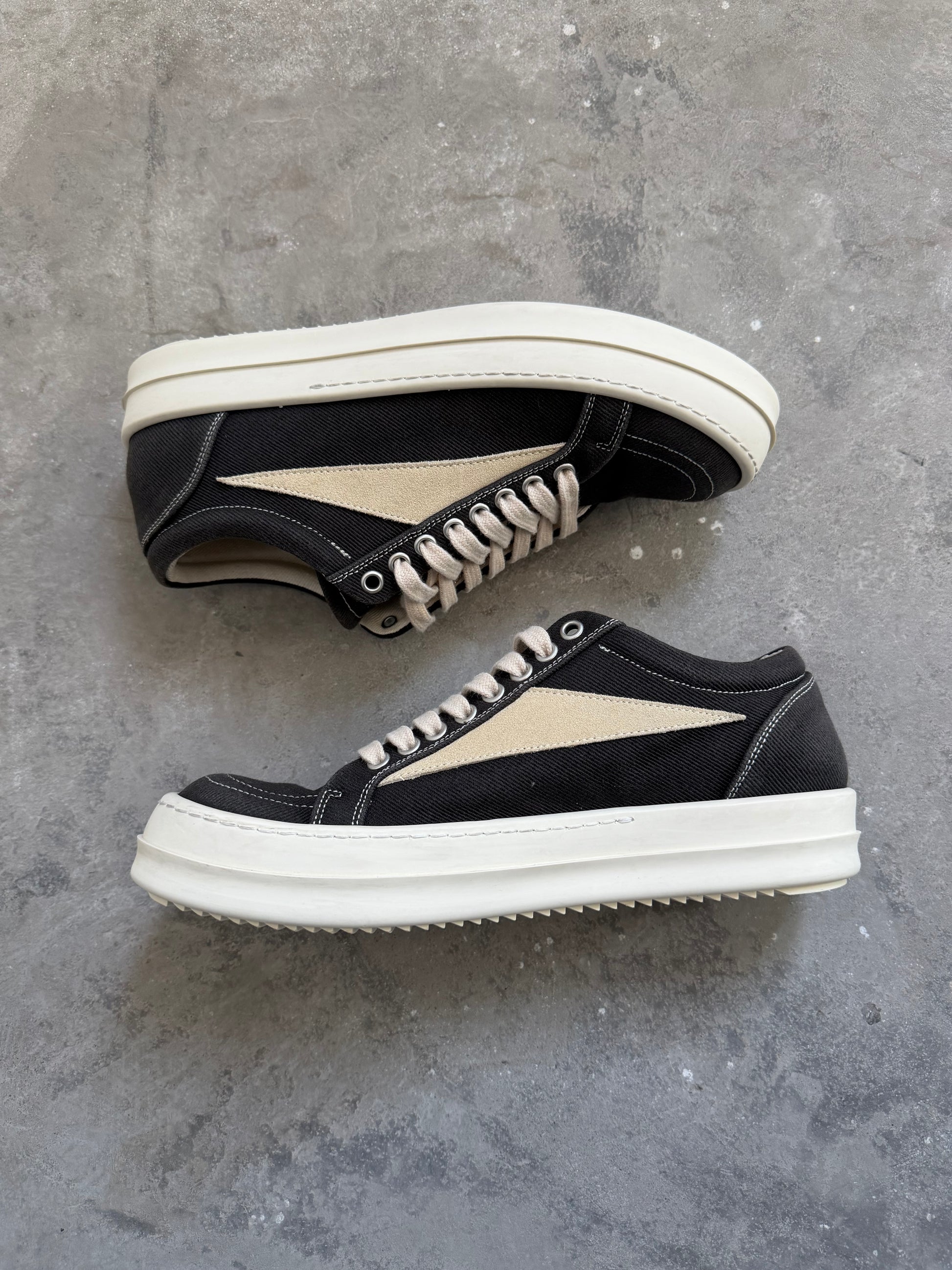 Rick Owens DRKSDHW Lowtop Canvas „Vintage“ Sneaker