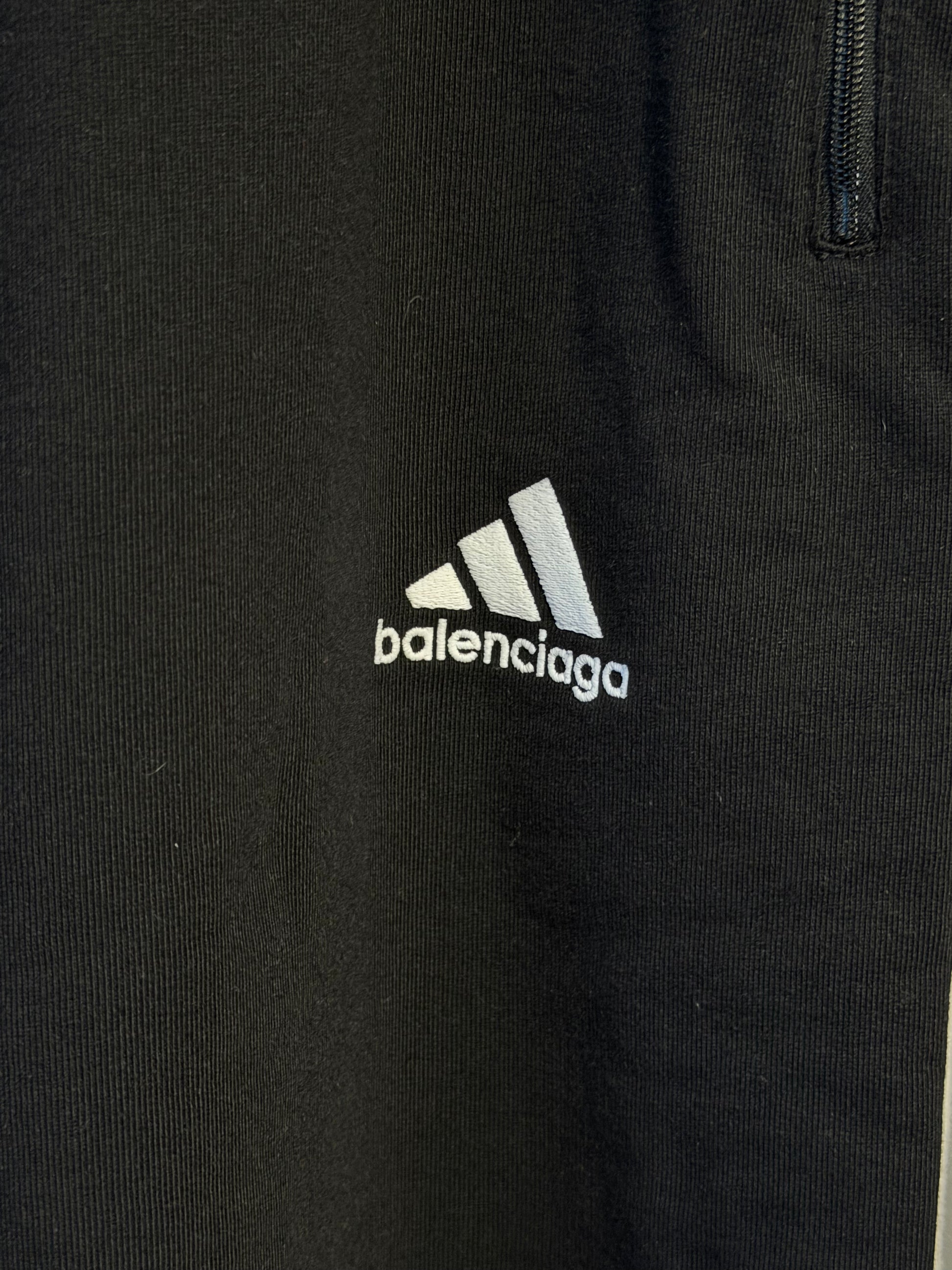 Balenciaga x Adidas Oversized Jogger – Red Black Wide-Leg Track Pants SZ.M