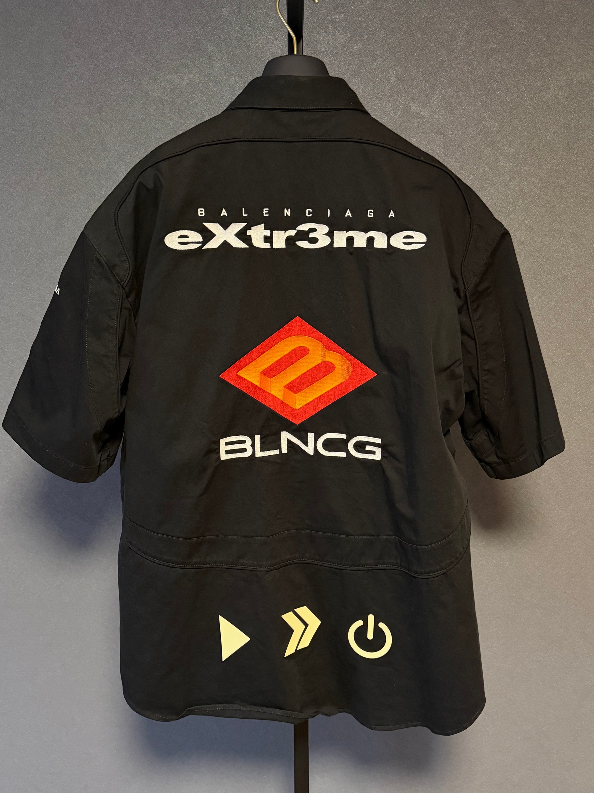 Balenciaga AW21 Gamer Shirt in black
